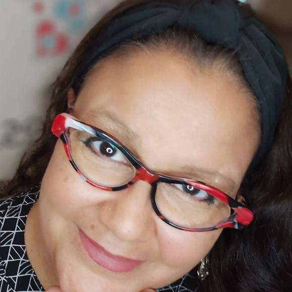 Meet your Posher, Kangaroo - Picture 1 of 1